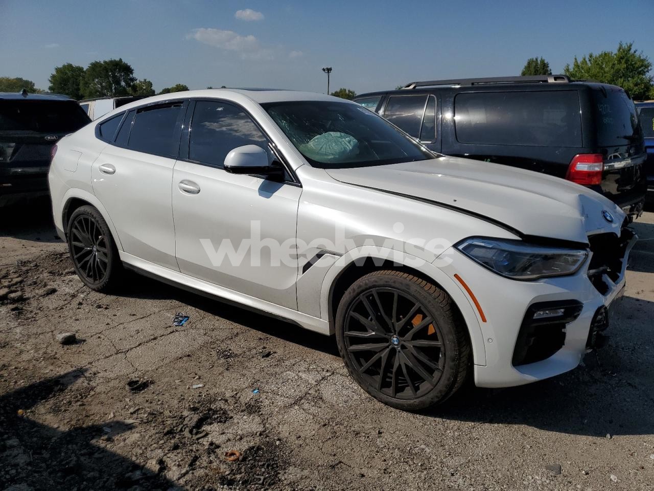 Photo 4 of 2021 BMW X6 M50I (VIN 5UXCY8C0XM9G38050)