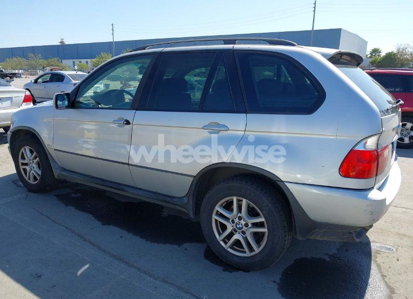 Photo 3 of 2005 Bmw X5 3.0I (VIN 5UXFA13575LY00111)