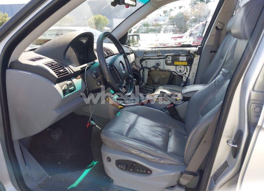 Photo 5 of 2005 Bmw X5 3.0I (VIN 5UXFA13575LY00111)