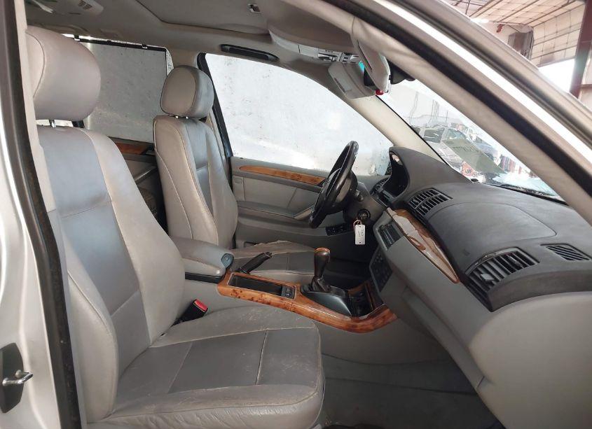 Photo 5 of 2002 Bmw X5 3.0I (VIN 5UXFA53532LP55834)