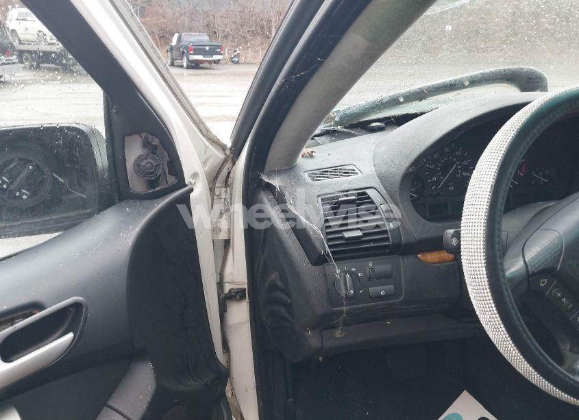 Photo 6 of 2002 Bmw X5 3.0I (VIN 5UXFA535X2LV70986)