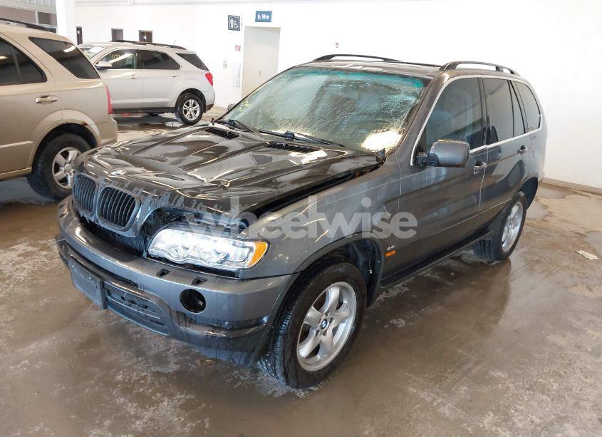 Photo 2 of 2003 Bmw X5 4.4I (VIN 5UXFB33573LH46415)