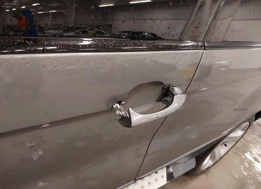 Photo 12 of 2005 Bmw X5 4.4I (VIN 5UXFB53525LV18818)