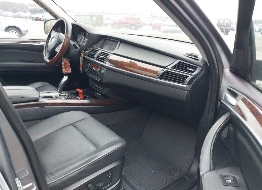 Photo 5 of 2010 Bmw X5 XDRIVE30I (VIN 5UXFE4C52AL379088)