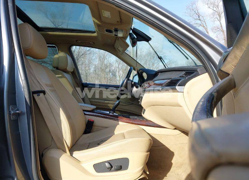 Photo 5 of 2010 Bmw X5 XDRIVE30I (VIN 5UXFE4C52AL382248)