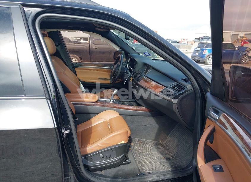 Photo 5 of 2010 Bmw X5 XDRIVE30I (VIN 5UXFE4C56AL380079)