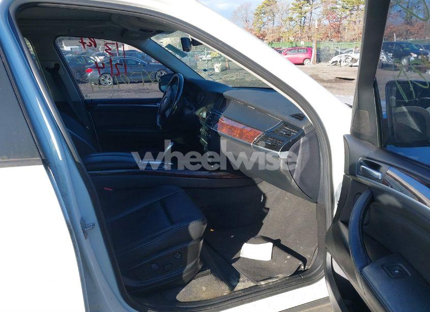 Photo 5 of 2010 Bmw X5 XDRIVE30I (VIN 5UXFE4C59AL276430)