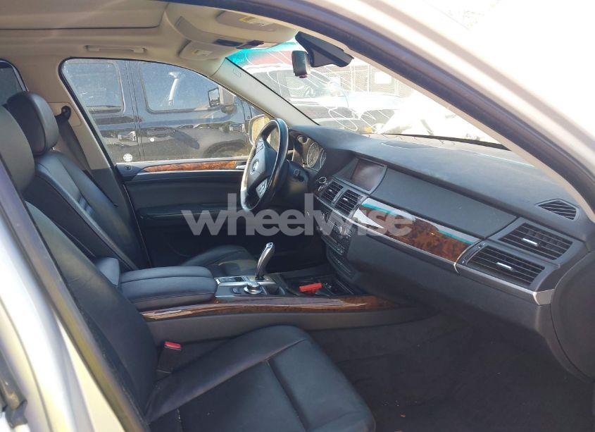 Photo 5 of 2009 Bmw X5 XDRIVE48I (VIN 5UXFE83539L169361)
