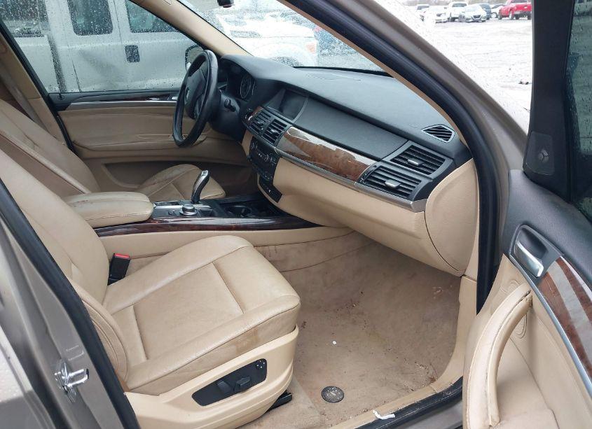 Photo 5 of 2009 Bmw X5 XDRIVE35D (VIN 5UXFF03519LJ96458)