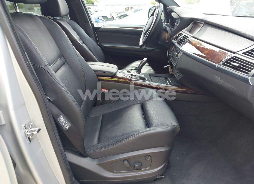 Photo 5 of 2009 Bmw X5 XDRIVE35D (VIN 5UXFF03549LJ96938)