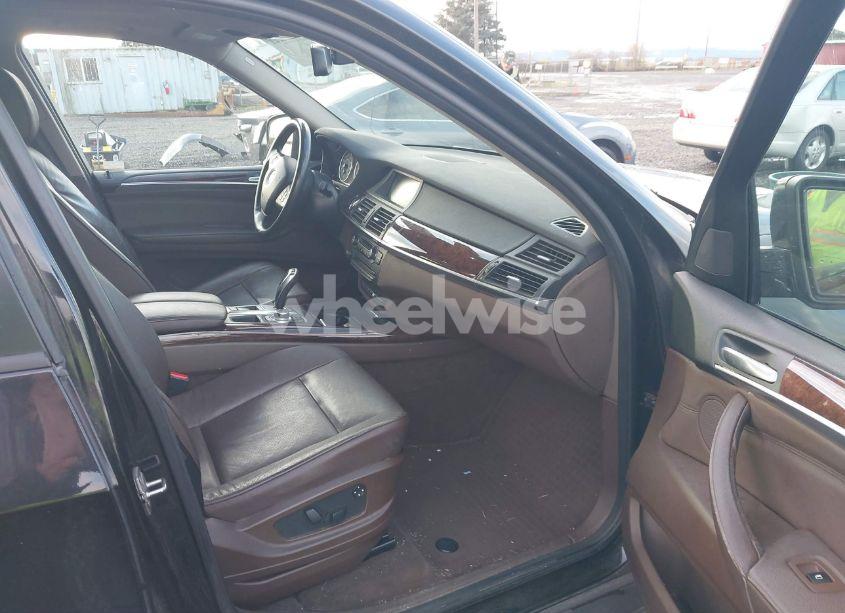 Photo 5 of 2010 Bmw X5 XDRIVE35D (VIN 5UXFF0C53ALJ99964)
