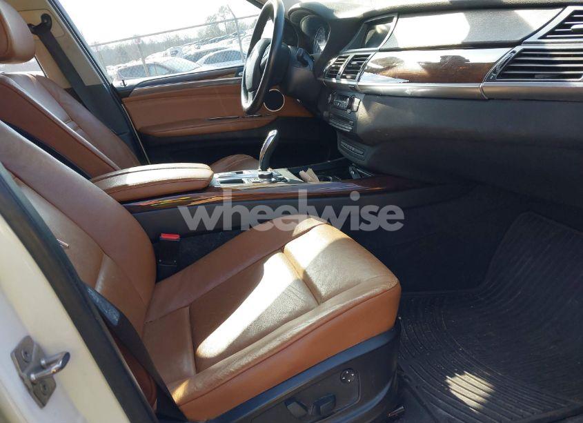 Photo 5 of 2010 Bmw X5 XDRIVE35D (VIN 5UXFF0C55ALT75333)