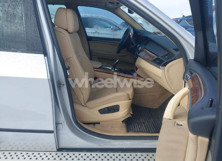 Photo 5 of 2010 Bmw X5 XDRIVE35D (VIN 5UXFF0C59ALT85363)