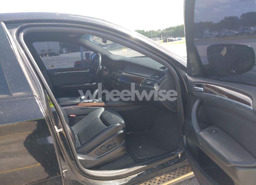 Photo 5 of 2011 Bmw X6 XDRIVE35I (VIN 5UXFG2C54BLX07983)