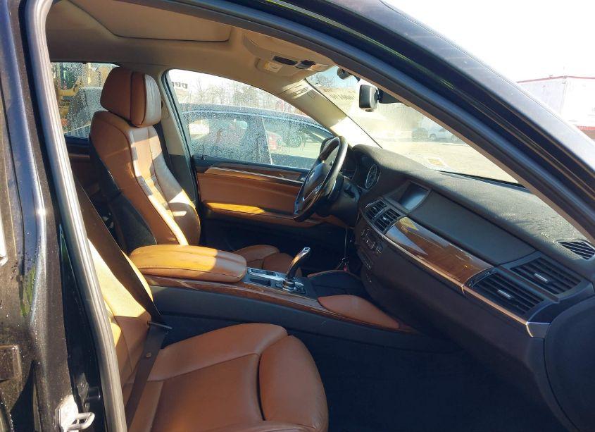 Photo 5 of 2014 Bmw X6 XDRIVE35I (VIN 5UXFG2C5XE0H09939)