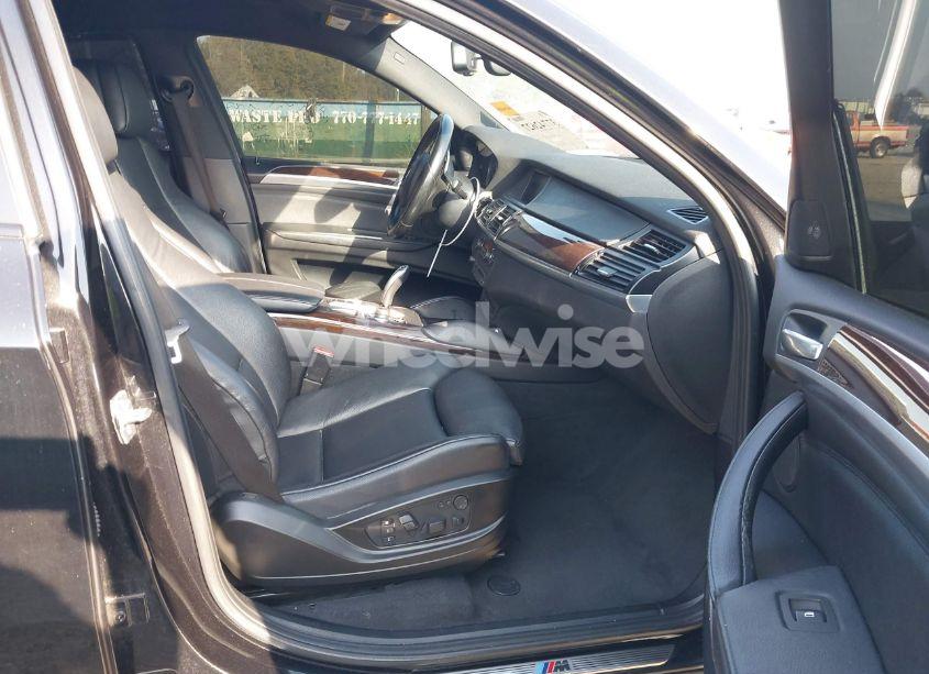Photo 5 of 2013 Bmw X6 XDRIVE50I (VIN 5UXFG8C59DL592268)