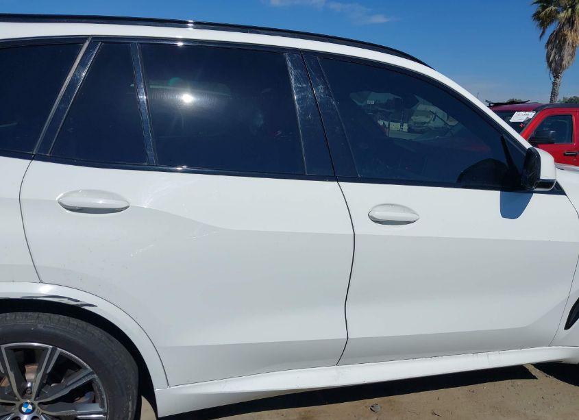 Photo 14 of 2019 Bmw X5 XDRIVE50I (VIN 5UXJU2C50KLN64615)