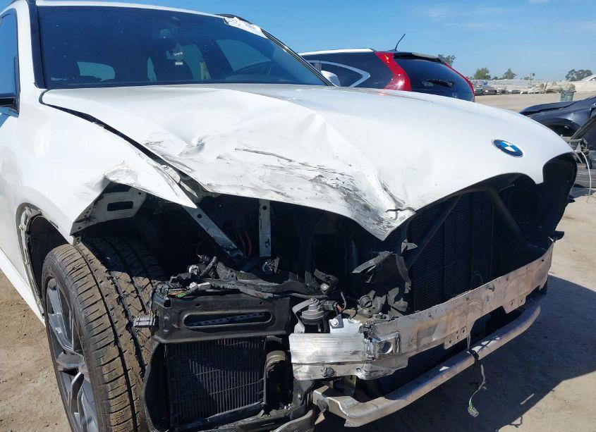 Photo 6 of 2019 Bmw X5 XDRIVE50I (VIN 5UXJU2C50KLN64615)