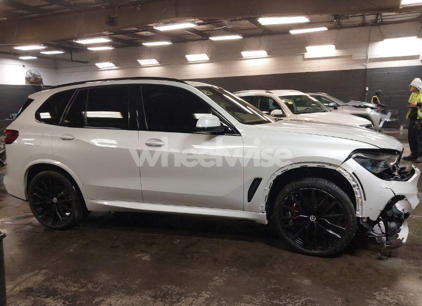 Photo 13 of 2022 Bmw X5 M50I (VIN 5UXJU4C01N9M81857)