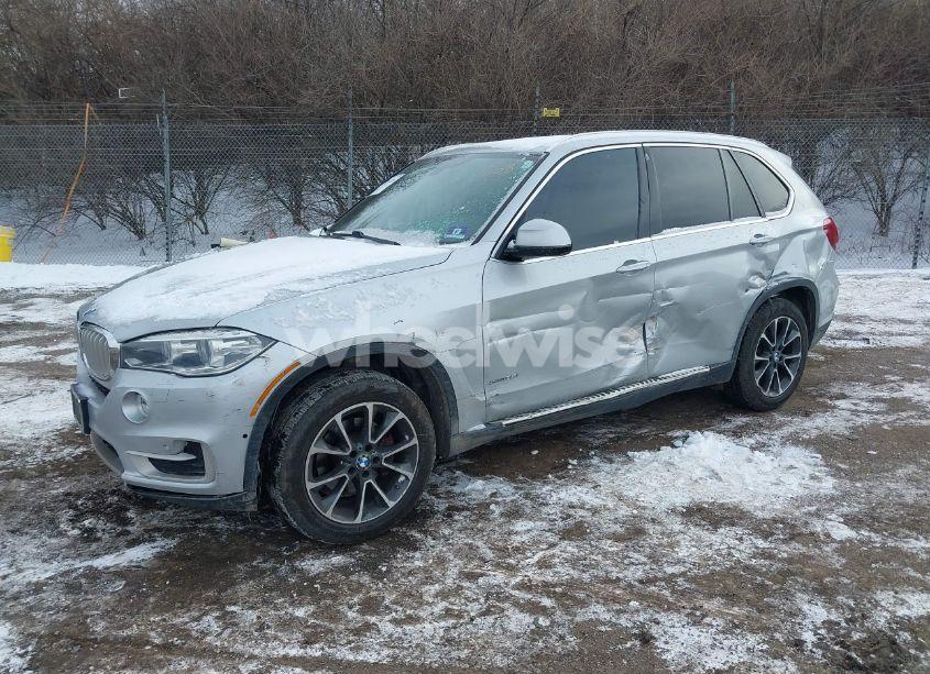 Photo 2 of 2017 Bmw X5 XDRIVE35I (VIN 5UXKR0C30H0X77647)