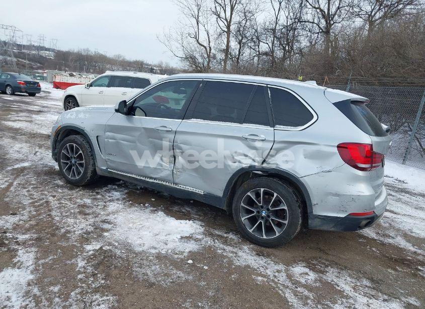 Photo 3 of 2017 Bmw X5 XDRIVE35I (VIN 5UXKR0C30H0X77647)