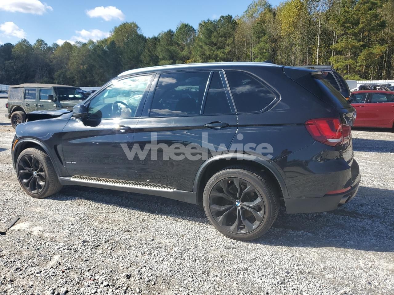 Photo 2 of 2017 BMW X5 XDRIVE35I (VIN 5UXKR0C31H0V80616)
