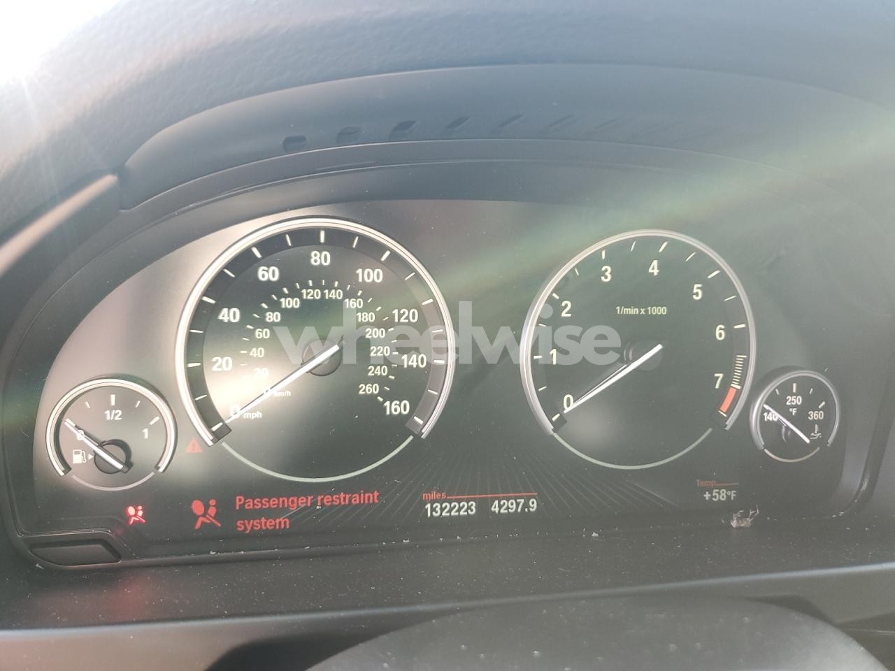 Photo 9 of 2017 BMW X5 XDRIVE35I (VIN 5UXKR0C31H0V80616)