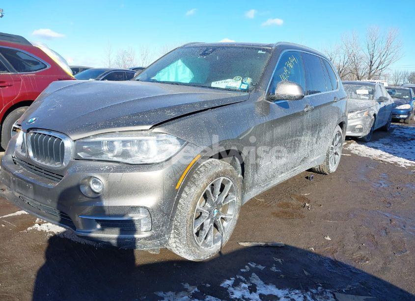 Photo 2 of 2017 Bmw X5 XDRIVE35I (VIN 5UXKR0C34H0X82690)