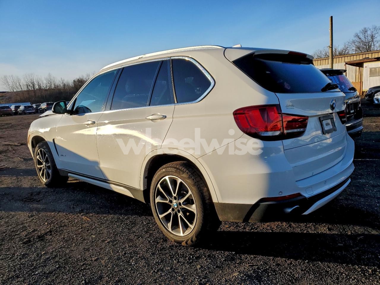 Photo 2 of 2017 BMW X5 XDRIVE35I (VIN 5UXKR0C36H0V71958)