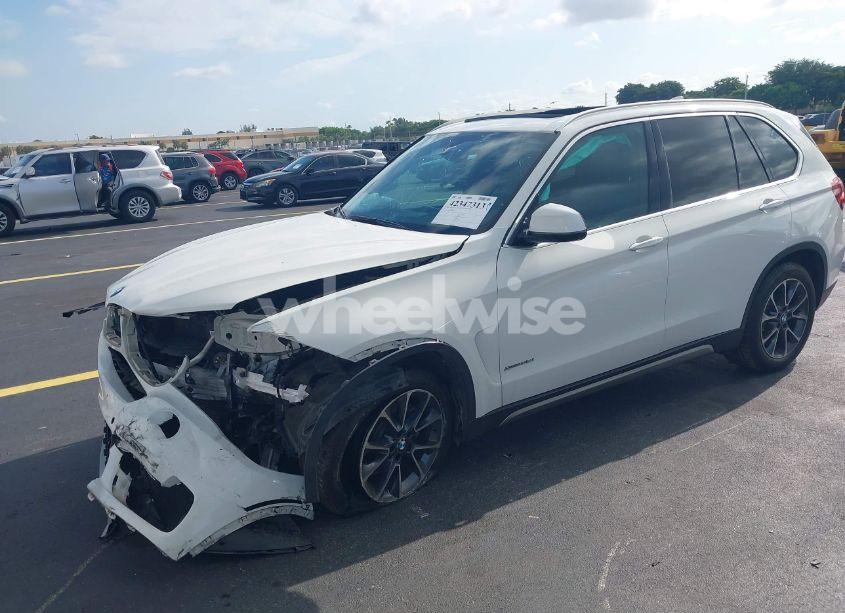 Photo 2 of 2017 Bmw X5 XDRIVE35I (VIN 5UXKR0C37H0X82523)