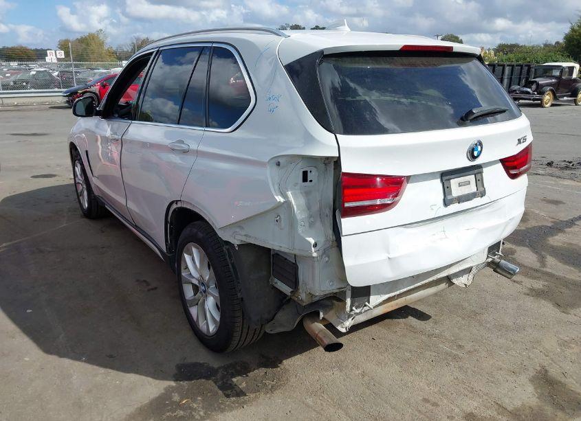 Photo 3 of 2015 Bmw X5 XDRIVE35I (VIN 5UXKR0C52F0P18579)