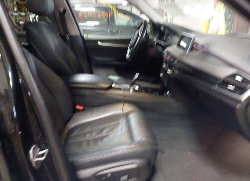 Photo 5 of 2015 Bmw X5 XDRIVE35I (VIN 5UXKR0C53F0P00477)