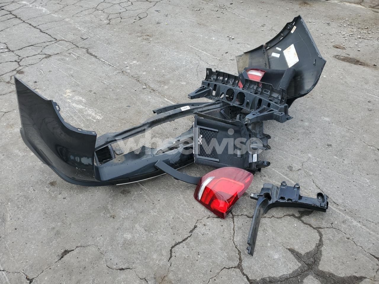 Photo 13 of 2018 BMW X5 XDRIVE35I (VIN 5UXKR0C53J0X86110)