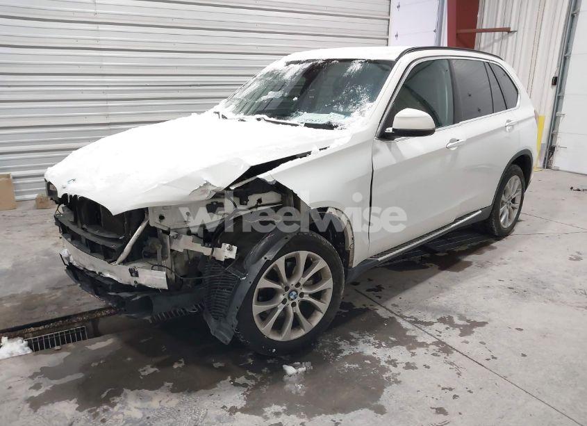 Photo 2 of 2016 Bmw X5 XDRIVE35I (VIN 5UXKR0C54G0S87003)