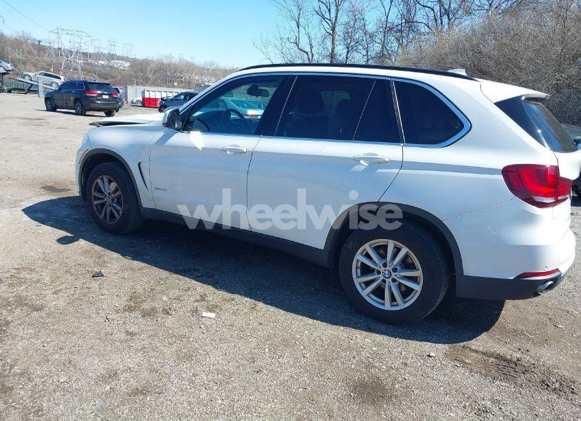 Photo 3 of 2015 Bmw X5 XDRIVE35I (VIN 5UXKR0C56F0K70069)