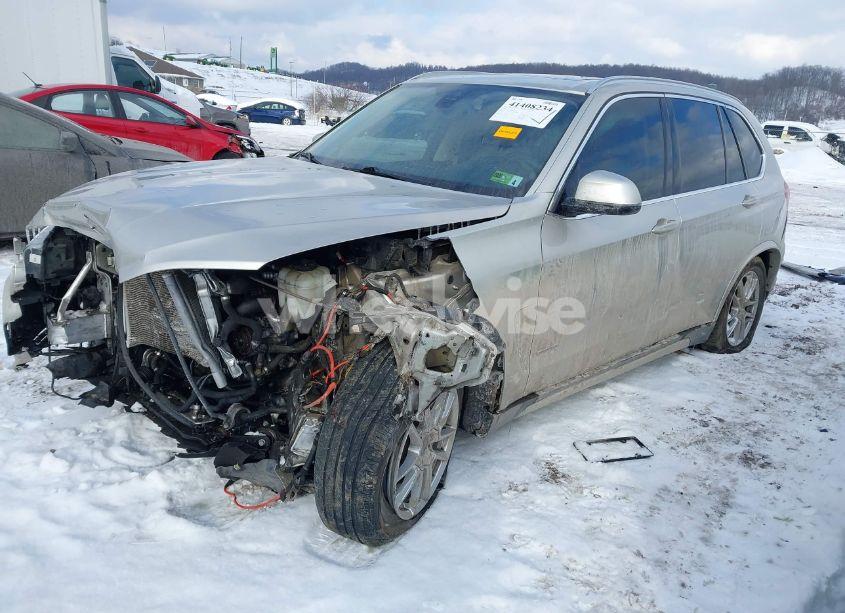 Photo 2 of 2016 Bmw X5 XDRIVE35I (VIN 5UXKR0C56G0U09585)