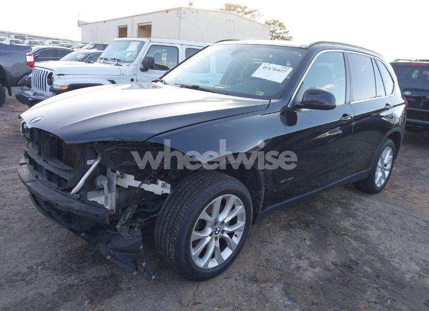 Photo 2 of 2016 Bmw X5 XDRIVE35I (VIN 5UXKR0C56G0U48077)