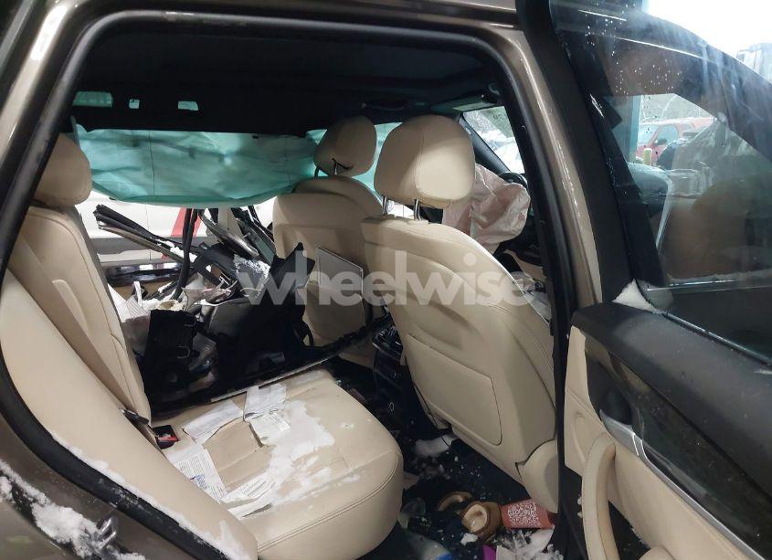 Photo 8 of 2018 Bmw X5 XDRIVE35I (VIN 5UXKR0C56J0Y01389)