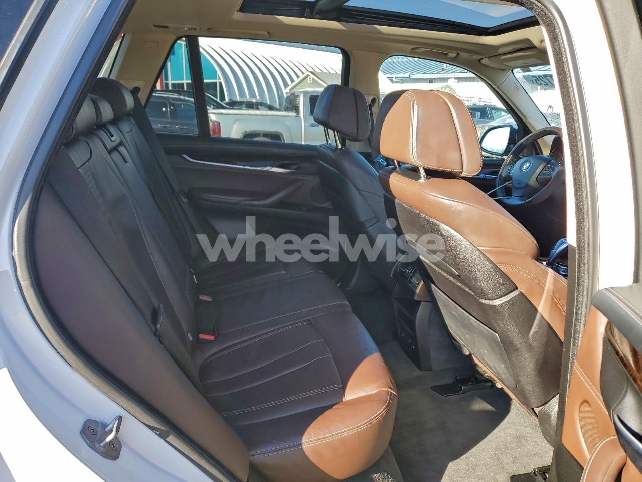 Photo 11 of 2014 BMW X5 XDRIVE35I (VIN 5UXKR0C57E0K47317)