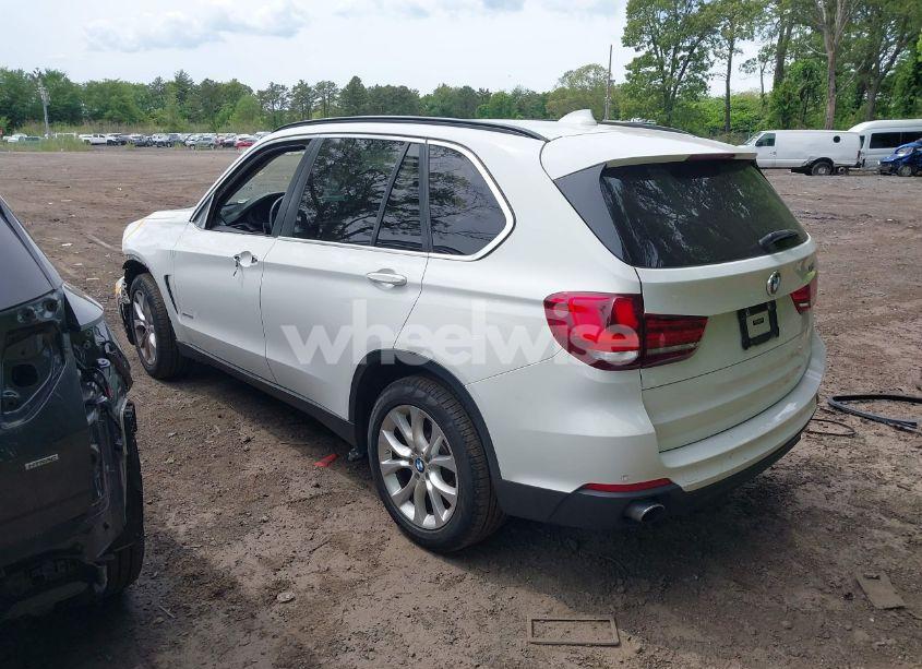 Photo 3 of 2016 Bmw X5 XDRIVE35I (VIN 5UXKR0C57G0U09269)