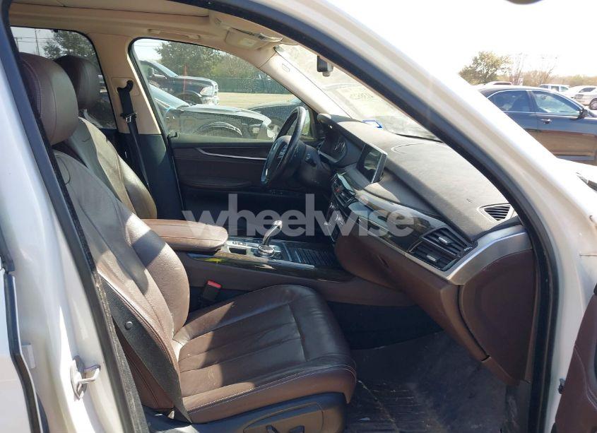 Photo 5 of 2014 Bmw X5 XDRIVE35I (VIN 5UXKR0C58E0K50842)