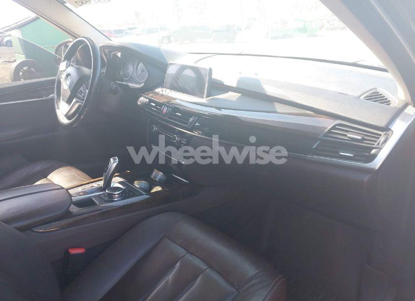 Photo 5 of 2015 Bmw X5 XDRIVE35I (VIN 5UXKR0C58F0P02712)
