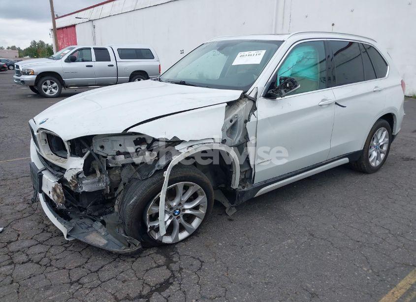 Photo 2 of 2014 Bmw X5 XDRIVE35I (VIN 5UXKR0C59E0K49165)