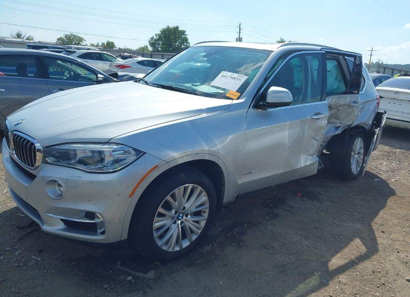 Photo 2 of 2016 Bmw X5 XDRIVE35I (VIN 5UXKR0C59G0U12822)