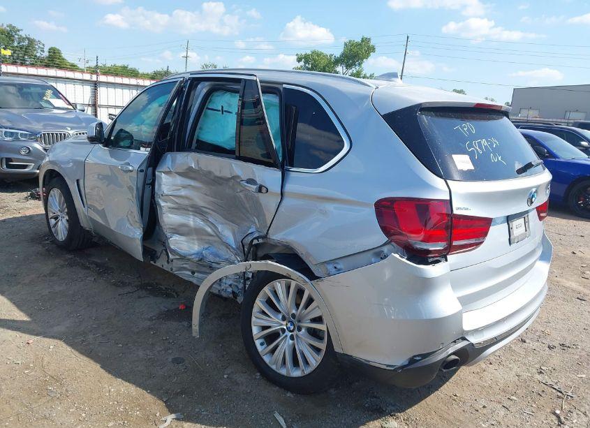 Photo 3 of 2016 Bmw X5 XDRIVE35I (VIN 5UXKR0C59G0U12822)