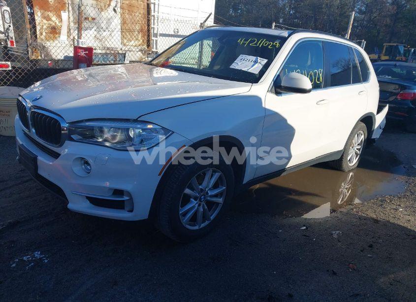 Photo 2 of 2015 Bmw X5 XDRIVE35I (VIN 5UXKR0C5XF0K53727)
