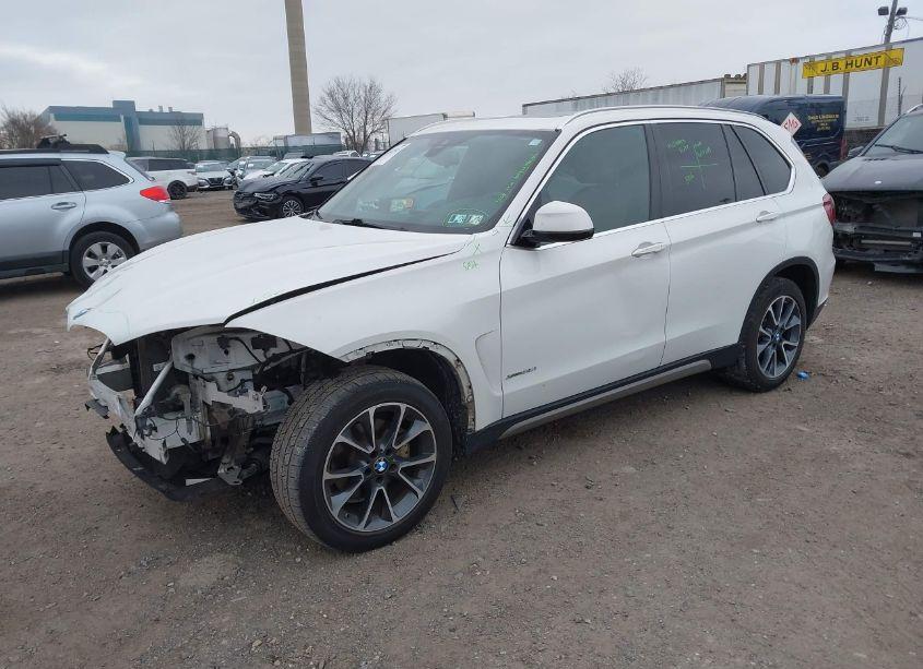 Photo 2 of 2018 Bmw X5 XDRIVE35I (VIN 5UXKR0C5XJ0X96696)