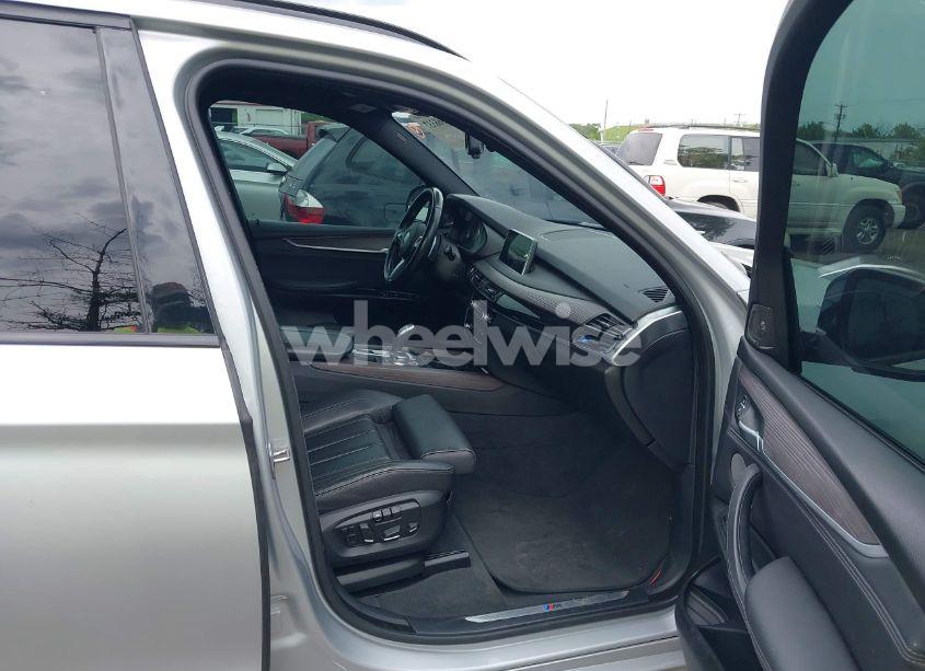 Photo 5 of 2018 Bmw X5 XDRIVE35I (VIN 5UXKR0C5XJ0Y00343)