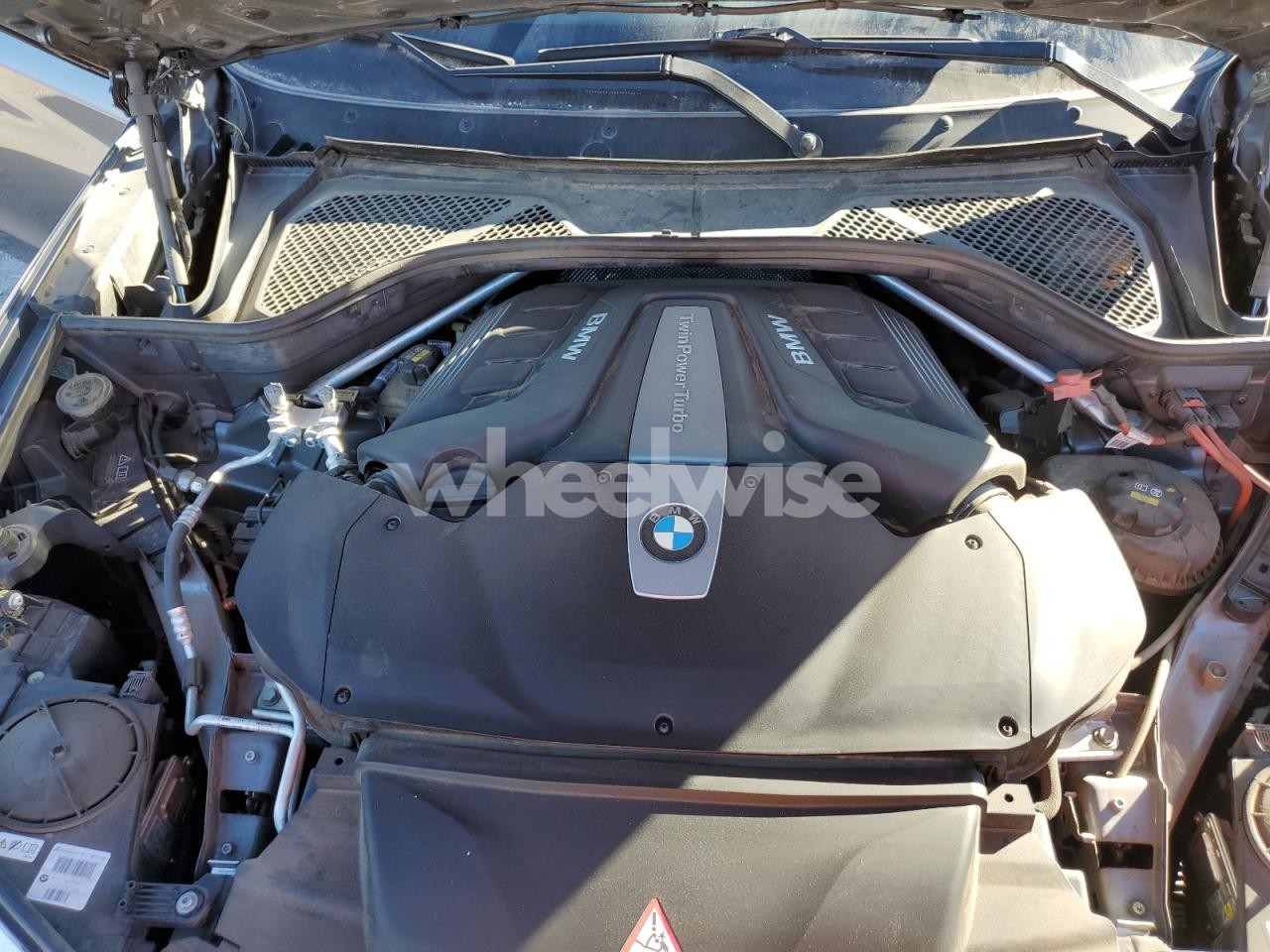 Photo 12 of 2017 BMW X5 XDRIVE50I (VIN 5UXKR6C30H0J84910)