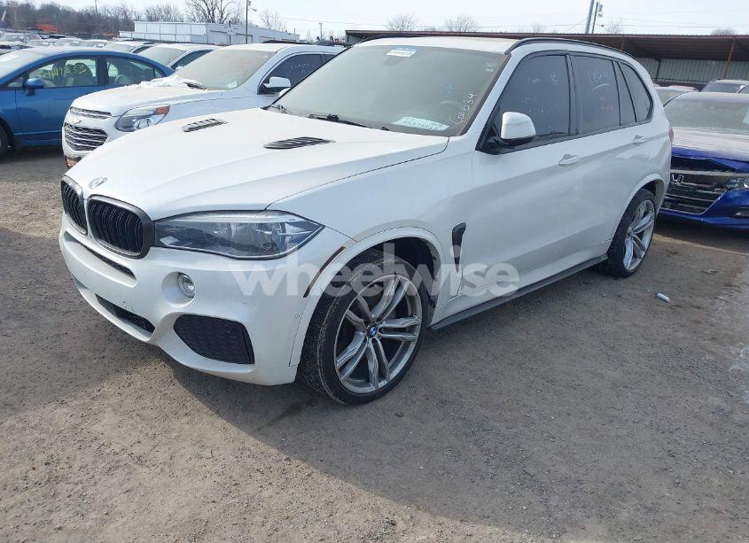 Photo 2 of 2018 Bmw X5 XDRIVE50I (VIN 5UXKR6C55J0U14366)